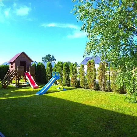 In Mit Grosser Terrasse Rusinowo (Slawno)